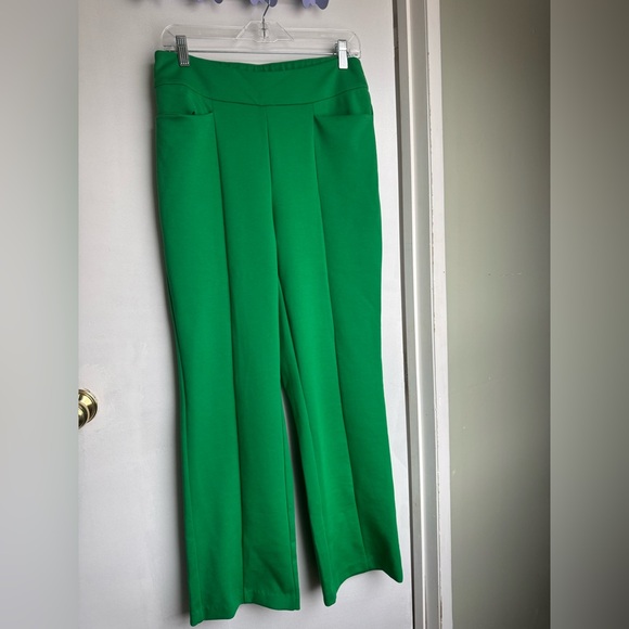 New York & Company Pants - New York & Company Vibrant Green Women's Trousers